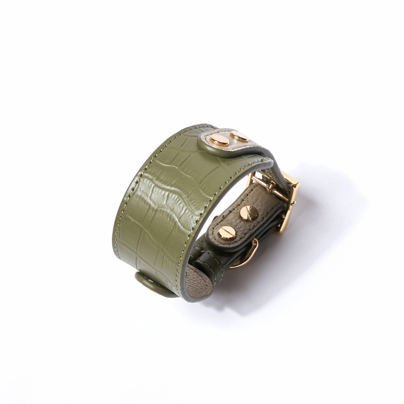 Emerald Leather Collar