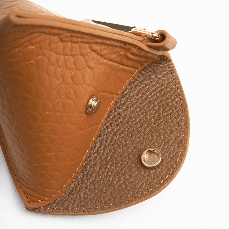 Amber Leather Poop Bag - BONDIR