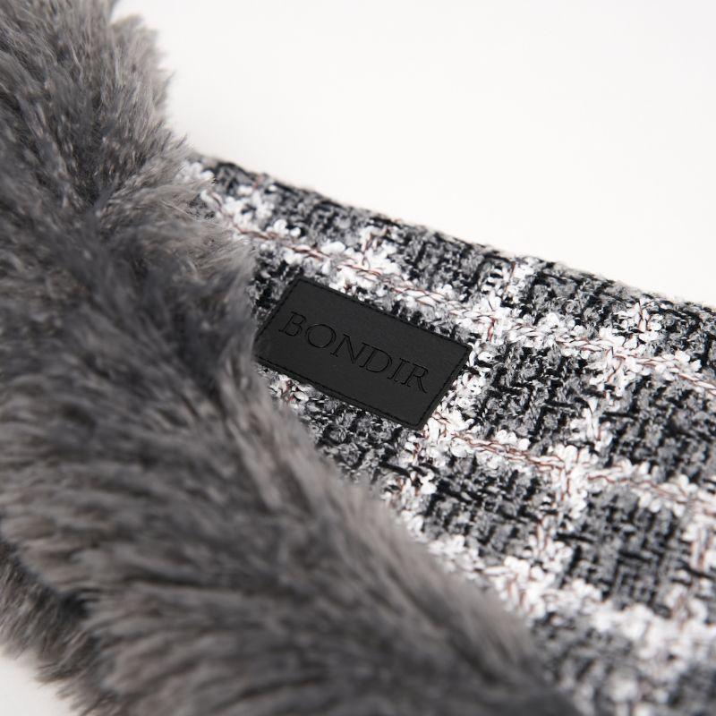 Moon River Cape - BONDIR