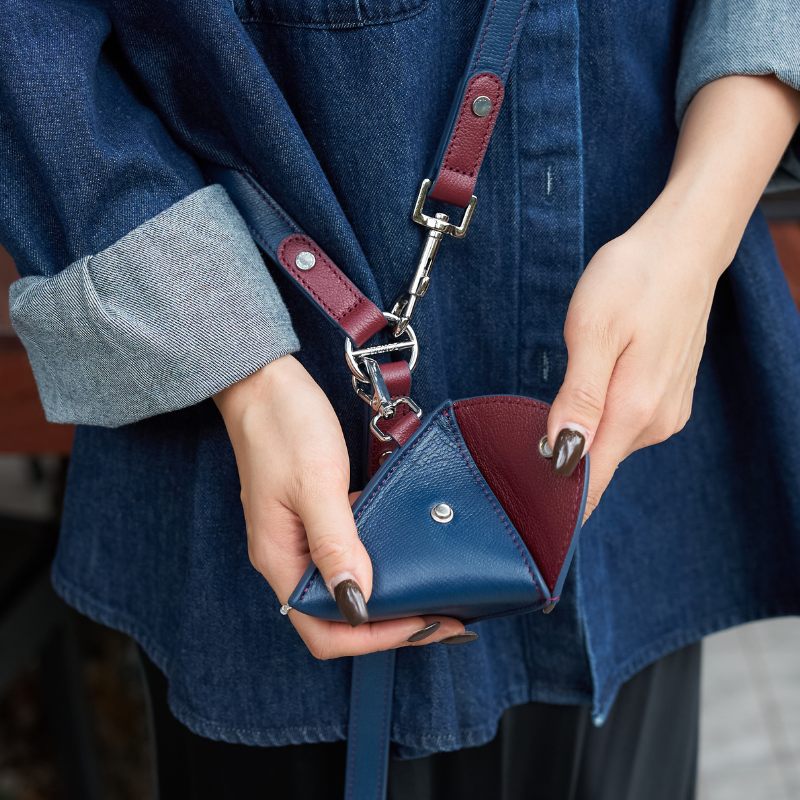 Rosette Leather Poop Bag